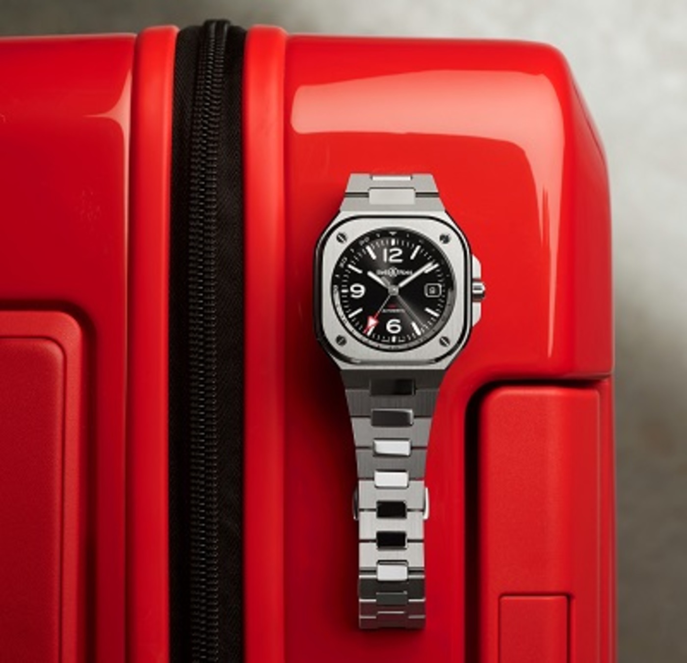 Bell & Ross 全新BR 05 GMT腕錶： 蓄勢待發，遨遊四方